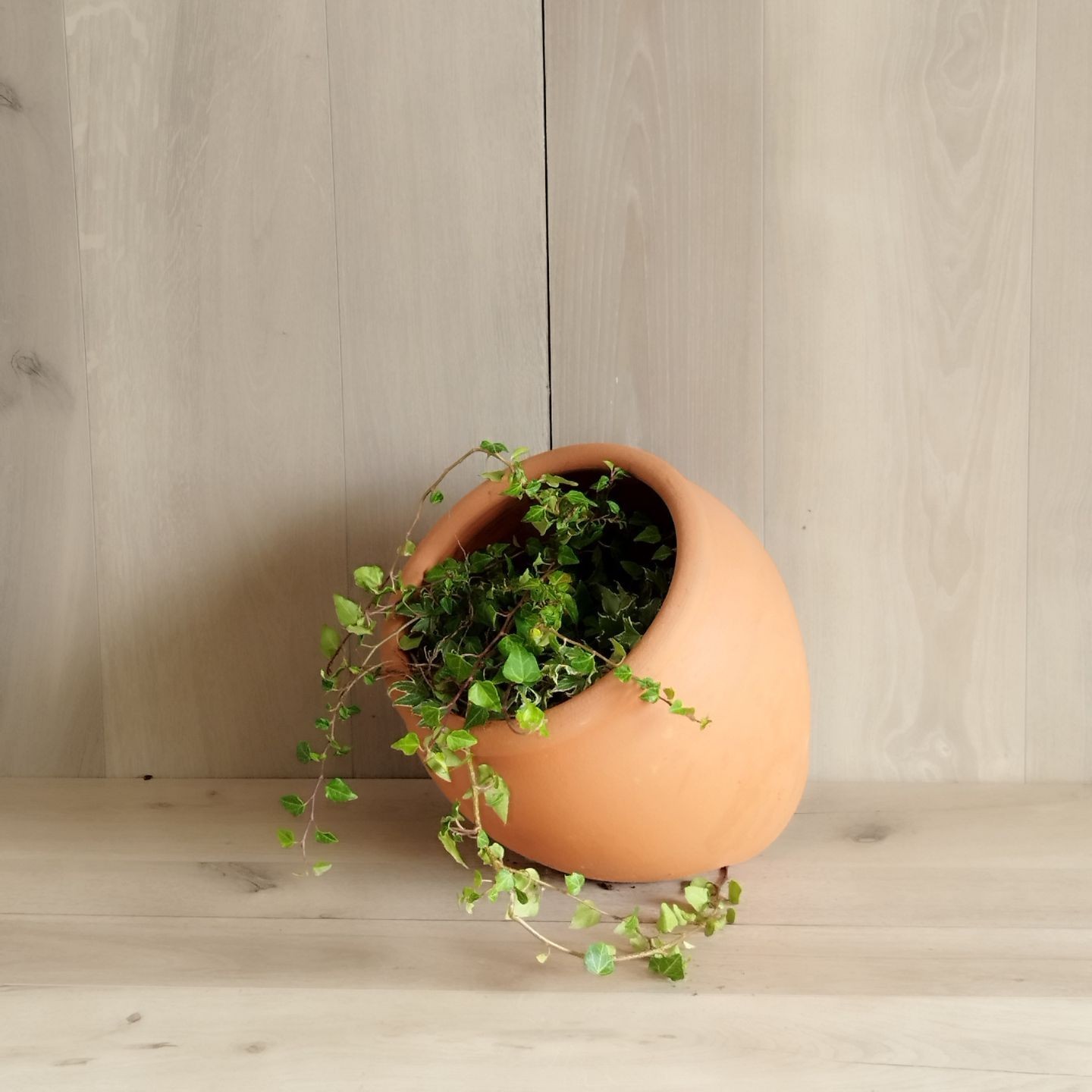 Pot Penché Artisanale – Poterie française