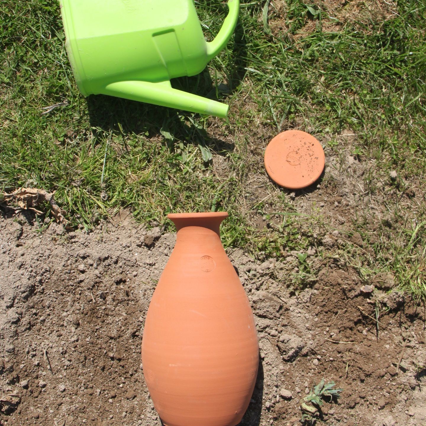 Triple Ollas Potager 1,5 L à Enterrer – Cône à planter offert – Économisez jusqu’à 70 % d’eau