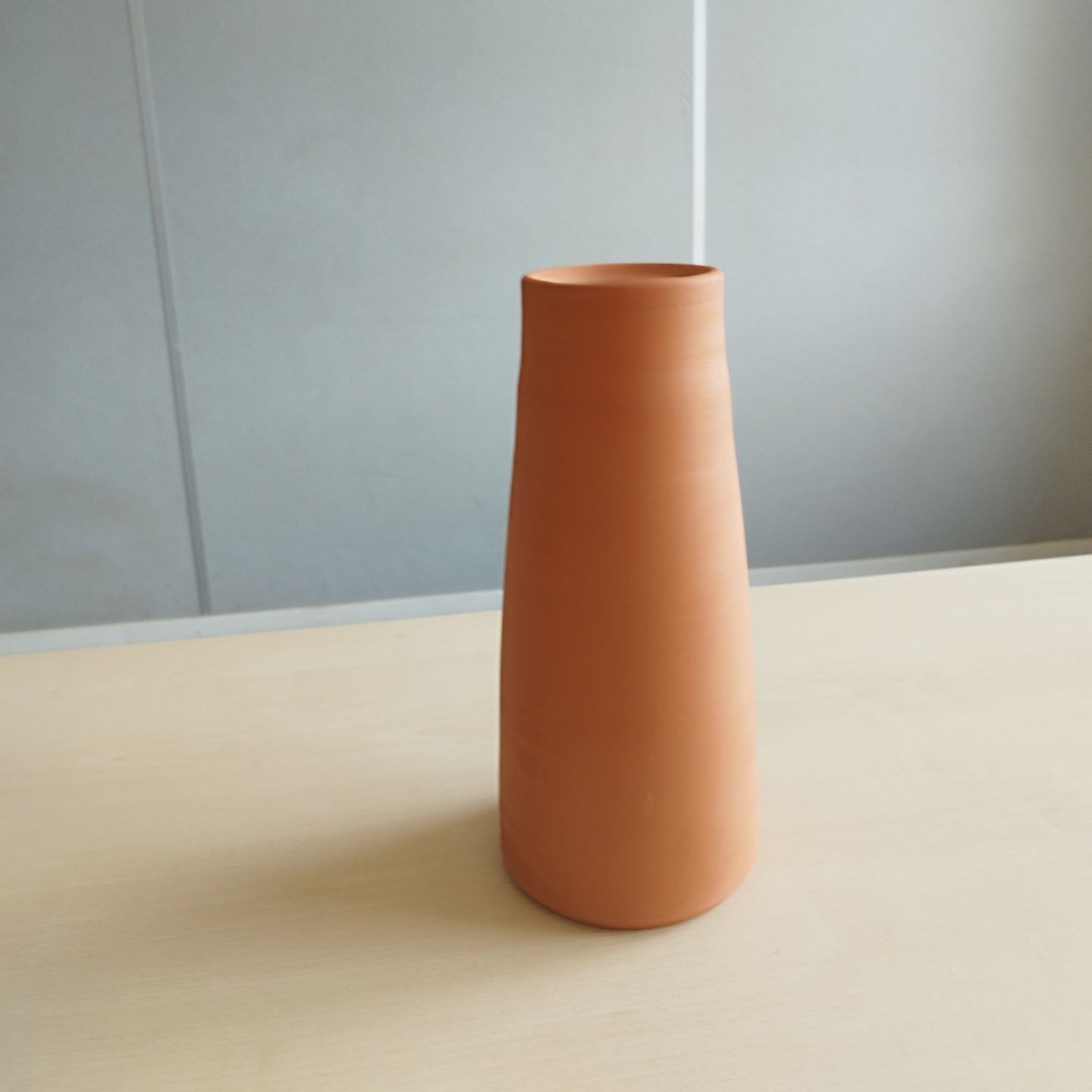 Vase Poreux en Terre Cuite | Fabrication Artisanale Française | Poterie Lutton