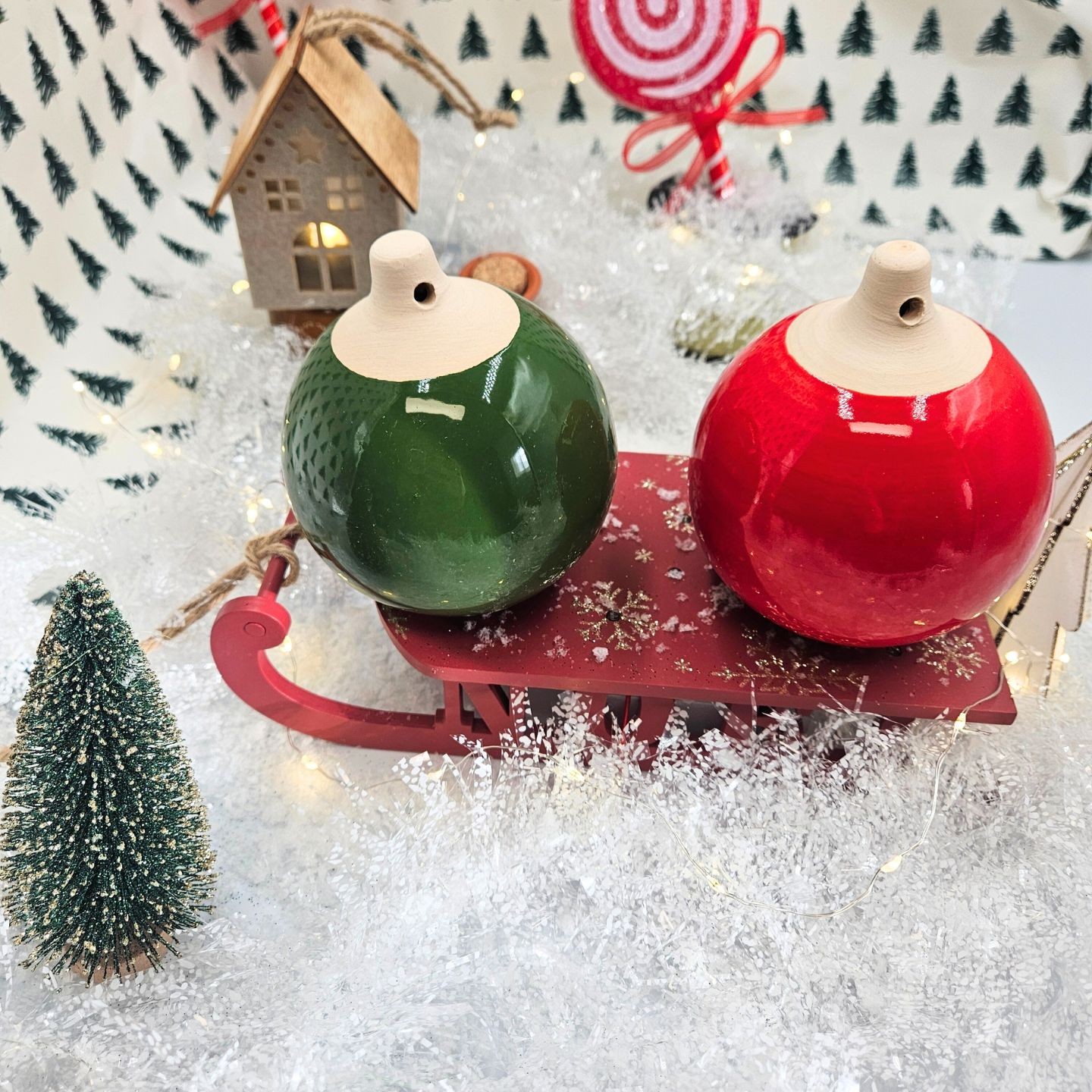 Lot De 20 Mini Boules De Noël Rouges – Décorations Miniatures Pour Sapin, Bijoux DIY, Maison De Poupée – Non Adapté Aux Moins De 14 Ans